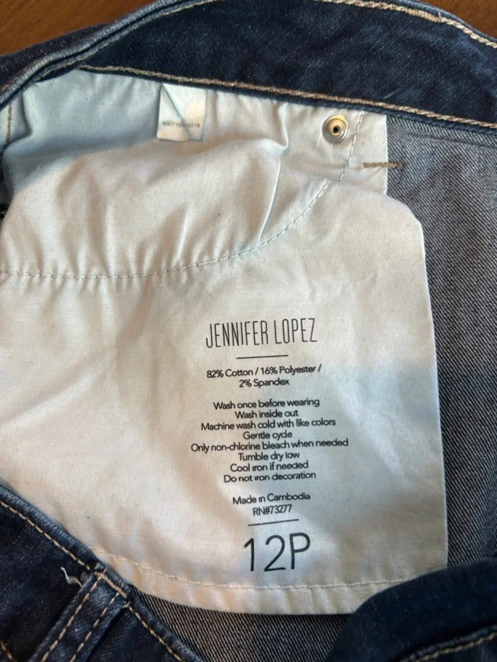 Jennifer Lopez Dark Blue Stretch Ankle Jeans - Picture 2 of 7